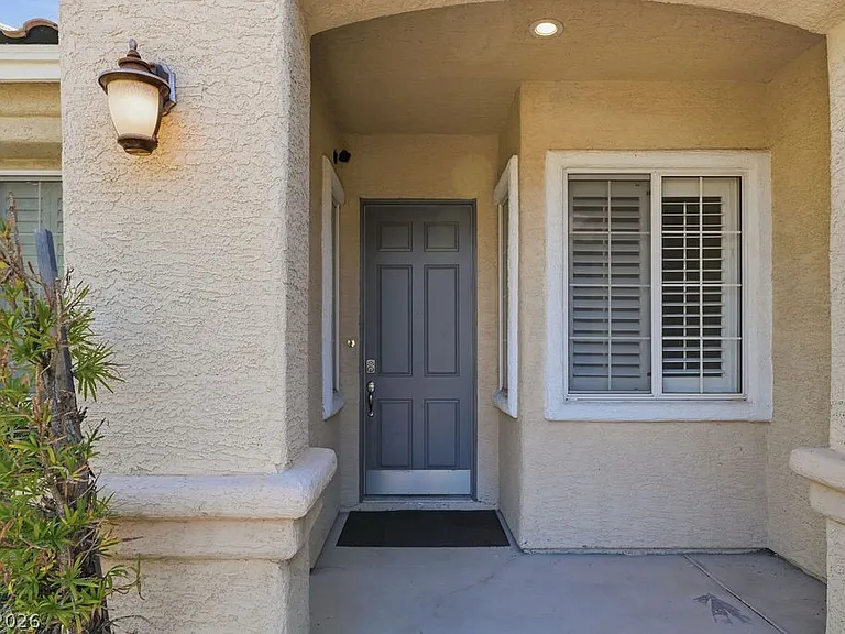 1812 Snow Spring Ln — Photo 3