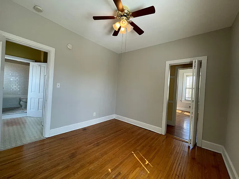 325 W Jackson St #2-S — Photo 19
