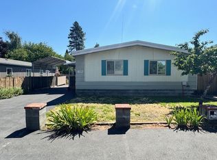 412 Oak St, Rogue River, OR 97537
