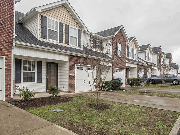 3rd image of 214 Latimer Dr