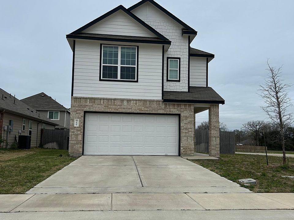 1st image of 966 Marquis Dr