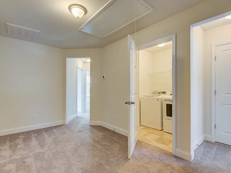 7821 Montview Rd — Photo 13