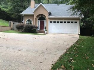 4300 Woodland Forrest Dr, Tuscaloosa, AL 35405