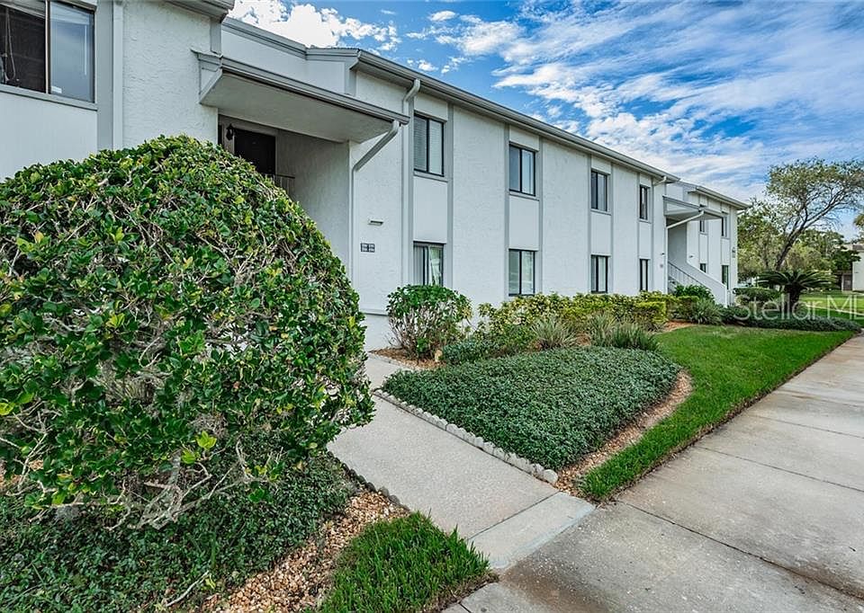 1st image of 296 Cypress Ln #296