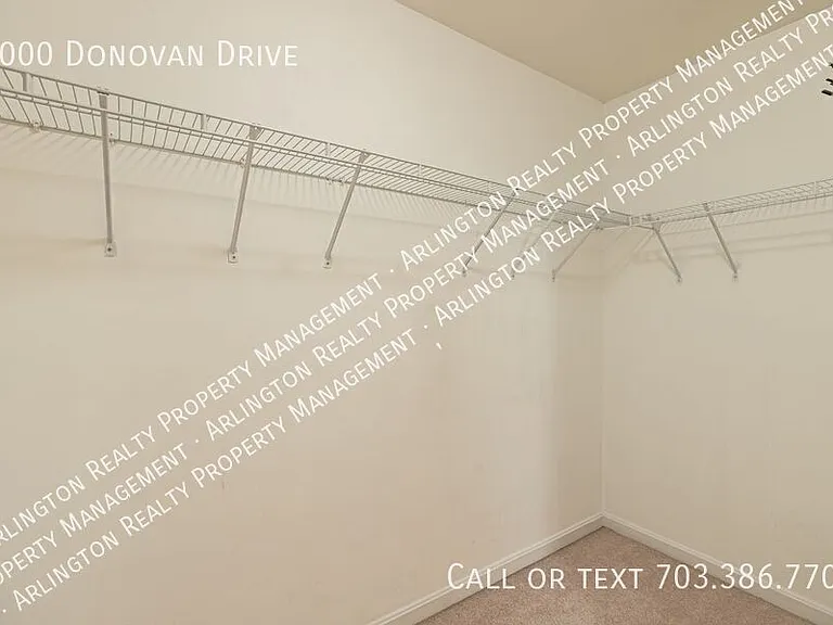 5000 Donovan Dr — Photo 34