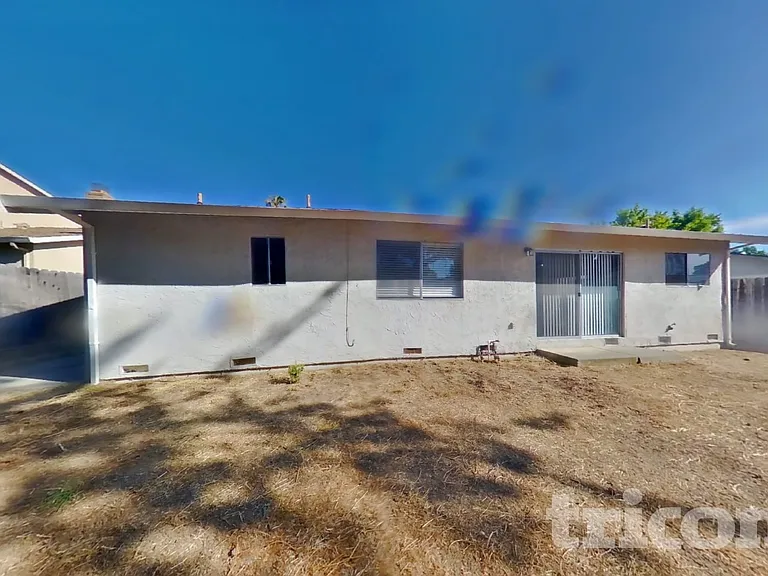 748 La Cruz Ln #L — Photo 15