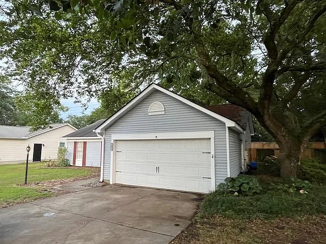 3 bed, 1505 sqft, $3,300 — Photo 3