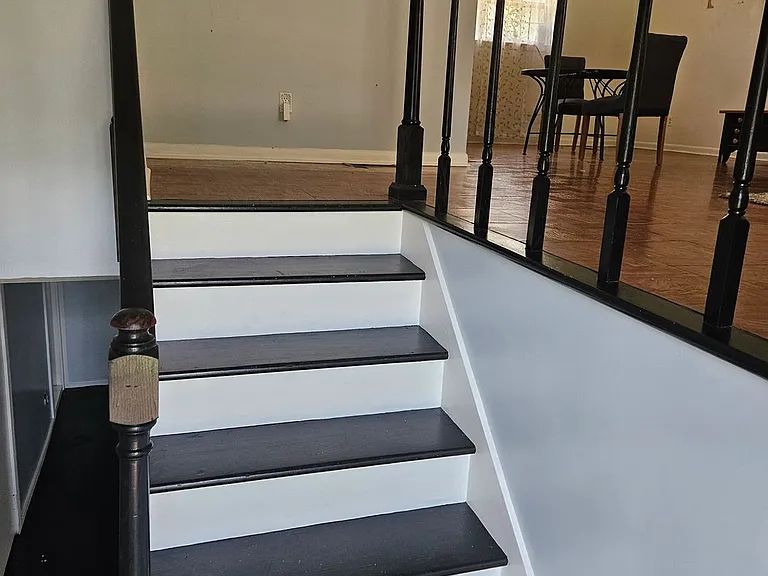 840 W Shelby Dr — Photo 3