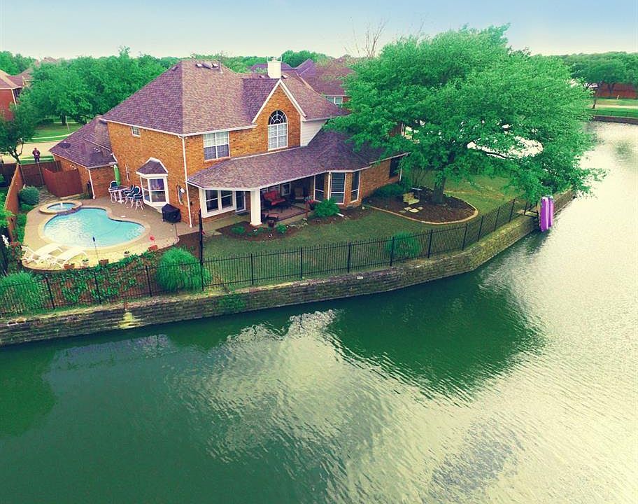 1st image of 900 Basilwood Dr