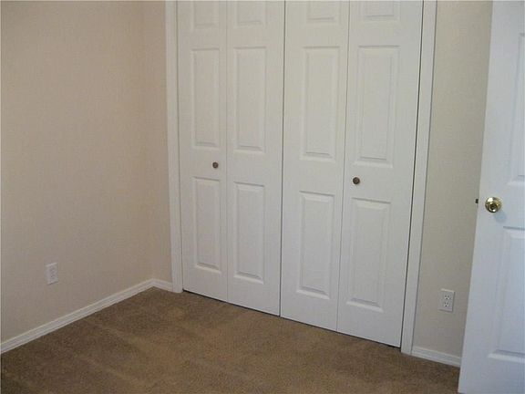 4th image of 1677 W Neptune St APT 2