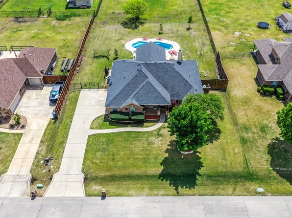 1523 Harvest Ln, Nevada, TX 75173