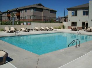 1734 N Park Dr APT 9, Junction City, KS 66441