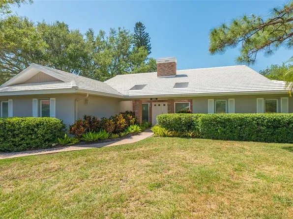 1624 Pine Harrier Cir, Sarasota, FL 34231