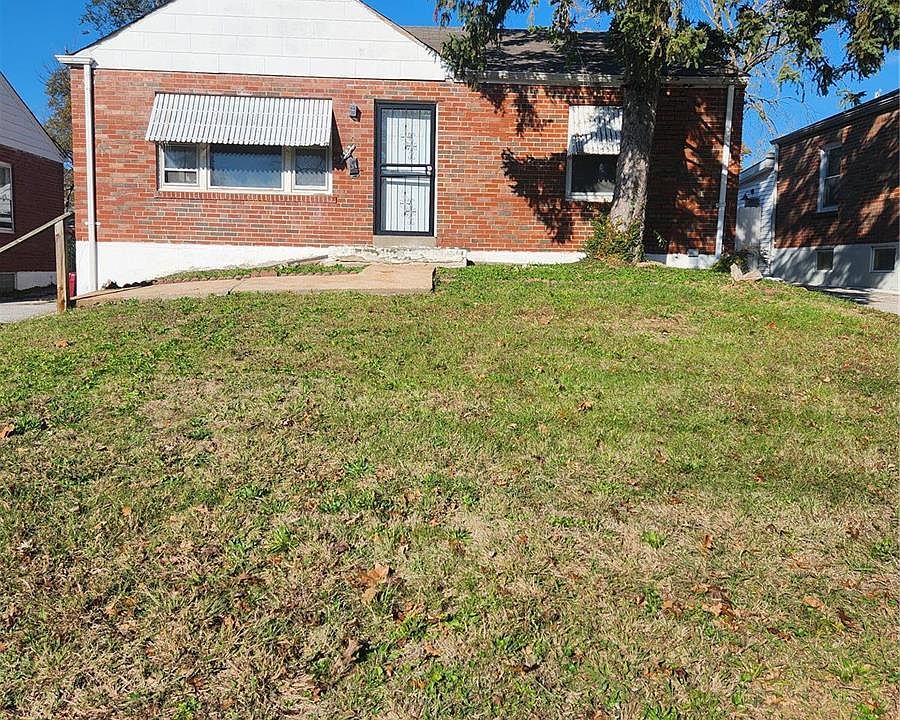 1st image of 8349 Seville Ave