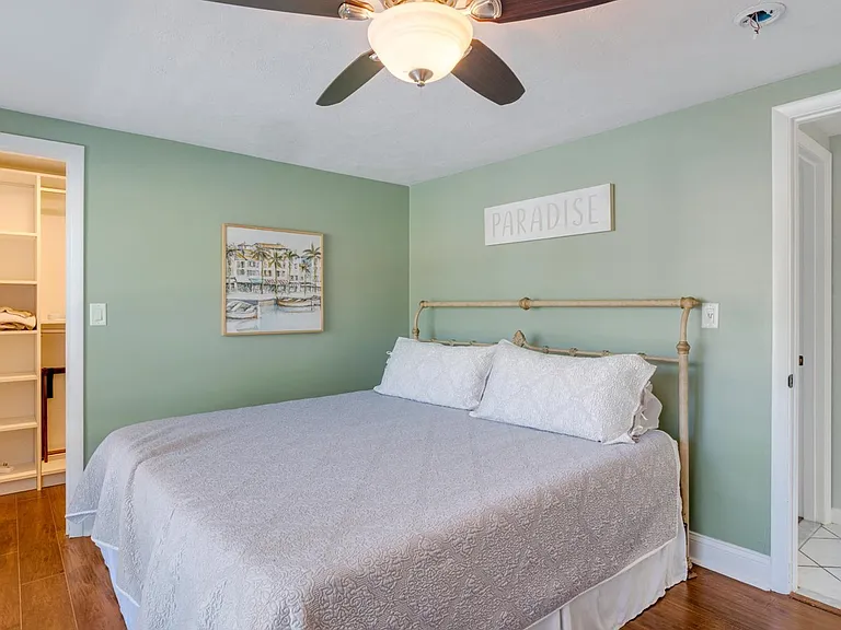 339 Avenida De Paradisio — Photo 31