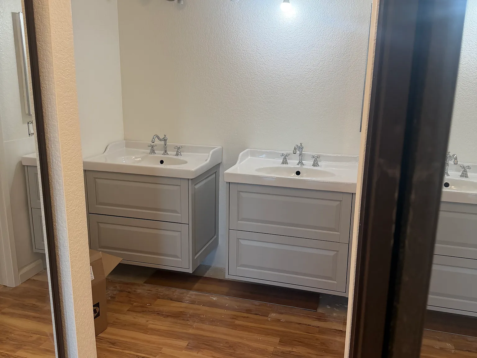 2 bed, 889 sqft, $2,850 — Photo 4