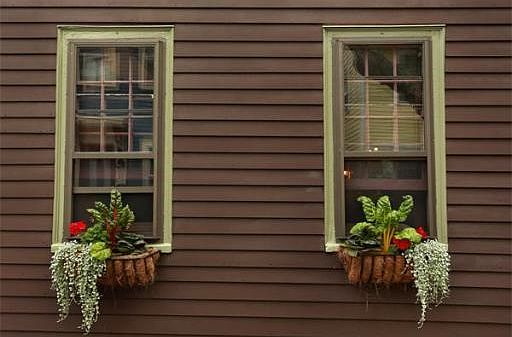 3rd image of 27 Merrill St #27