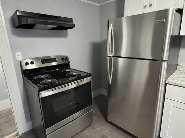 29 Washington St, 29 Washington St APT 5, Penacook, NH 03303