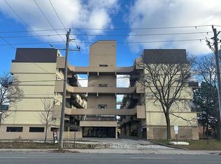 665 Kennedy Rd #328-04, Toronto, ON M1K 5E2