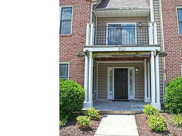 913 Eastfield Ln, Newport News, VA 23602