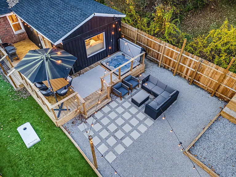 23630 Condon St — Photo 41