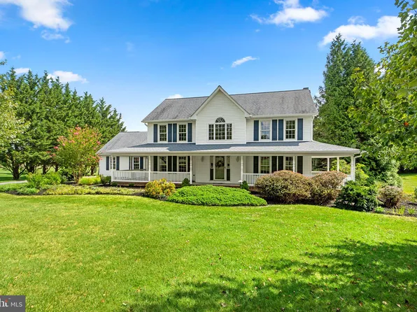 4117 Sequoia Dr, Westminster, MD 21157