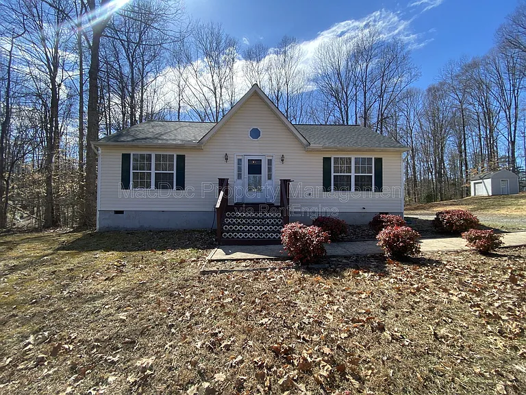 211 Cedar Ridge Dr — Photo 1