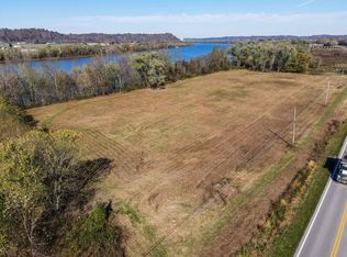 37150 Huntington Rd, Glenwood, WV 25520