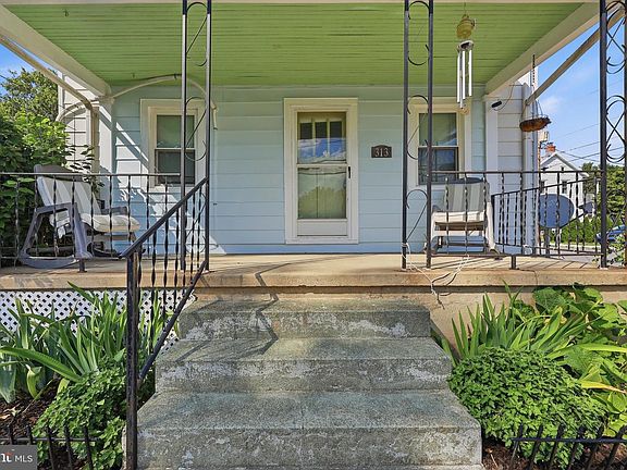 3rd image of 313 E Main St