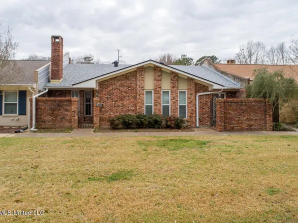 706 Melrose Montebello Pkwy, Natchez, MS 39120