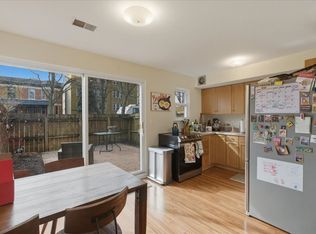 1631 W Belle Plaine Ave #0, Chicago, IL 60613