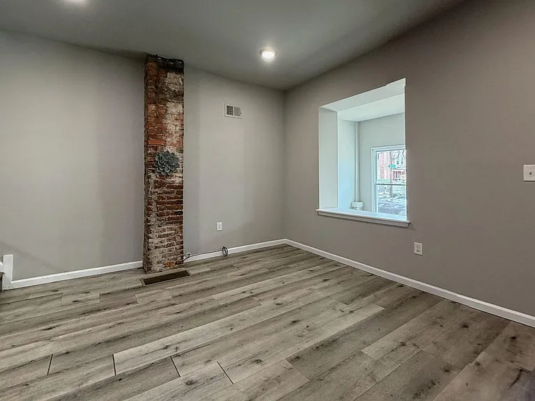 5635 Kingsessing Ave — Photo 12