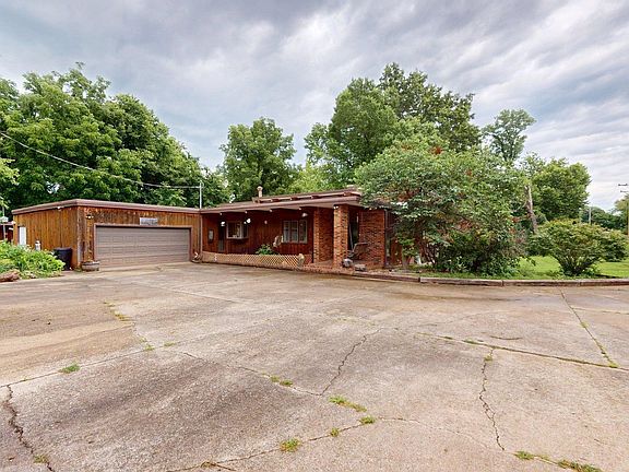 5th image of 22761 Sacajawea Rd