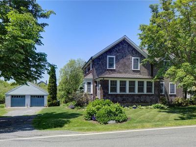 201 Paradise Ave, Middletown, RI, 02842