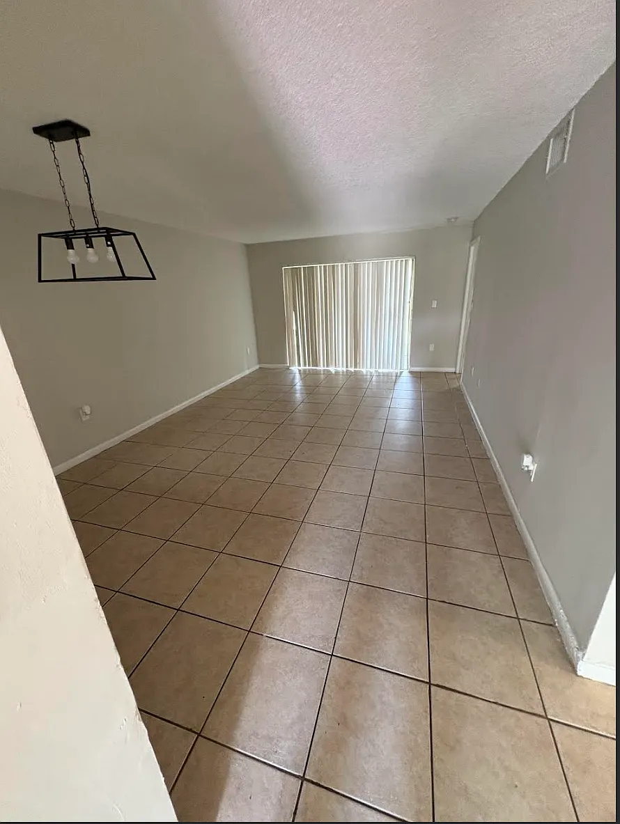 Building Photo - 2591 NW 56th Ave #D