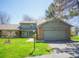 1217 Glenmeadow Ln, East Lansing, MI 48823