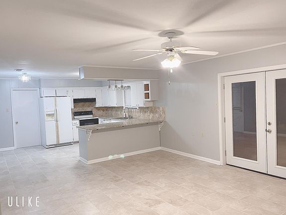 2nd image of 1140 E Fabian St