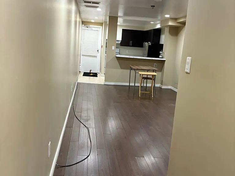 1839 Davenport Rd #BASEMENT — Photo 3