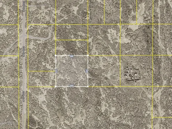 Nearby East Ave, Lancaster, CA 93535