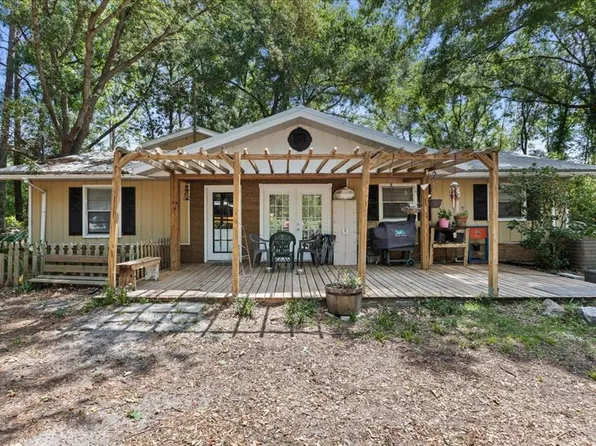 8470 NW 120th St, Chiefland, FL 32626