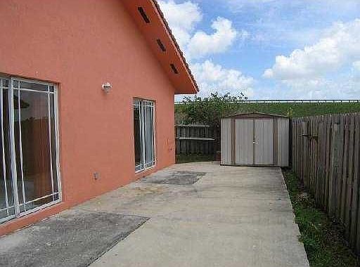 3rd image of 15329 NW 92nd Ave