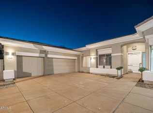 2145 E Rose Garden Ln, Phoenix, AZ 85024