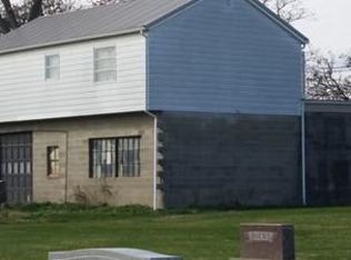 410 Fairground Rd, Pinckneyville, IL 62274