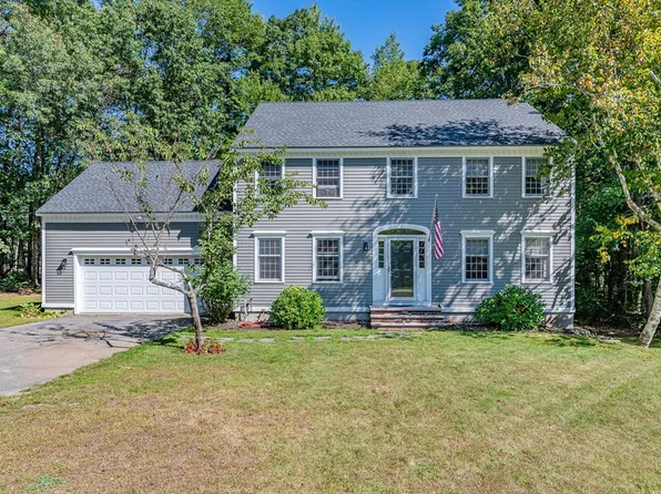 5 Burton Ln, North Chelmsford, MA 01863