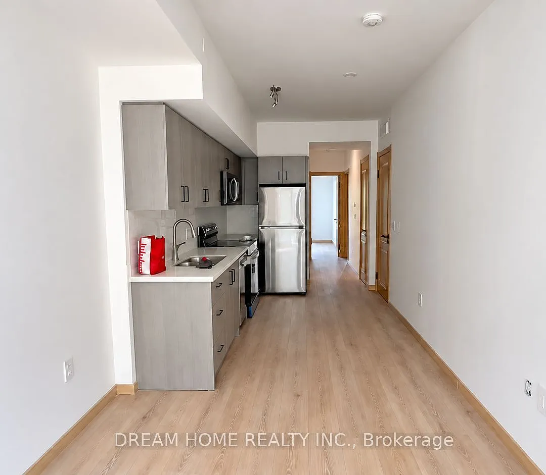 2 bed, $2,700 — Photo 1
