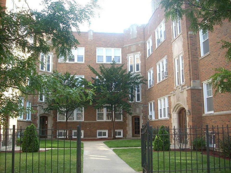 1st image of 1825 W Foster Ave #2