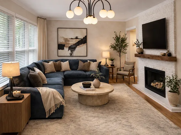 1306 Francisco Dr, Tallahassee, FL 32304