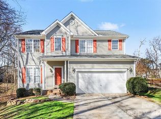 9911 Atkins Ridge Dr, Charlotte, NC 28213