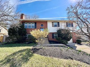 14817 Wood Home Rd, Centreville, VA 20120