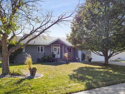 2524 38 1/2 Ave S, Fargo, ND, 58104